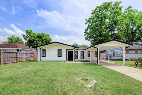 6323 Lodge Street Houston TX 77092