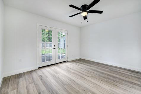 6323 Lodge Street Houston TX 77092
