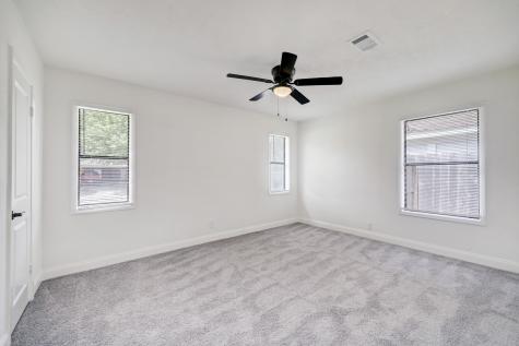 6323 Lodge Street Houston TX 77092