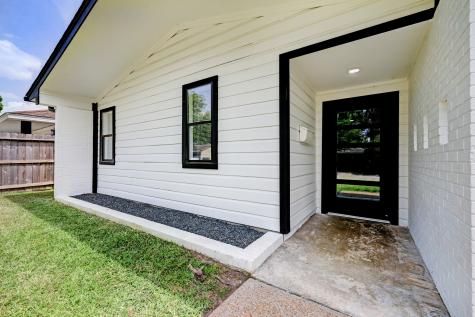 6323 Lodge Street Houston TX 77092
