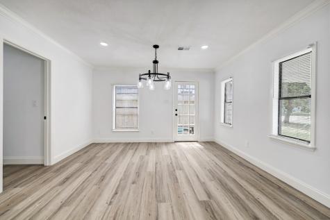 6323 Lodge Street Houston TX 77092