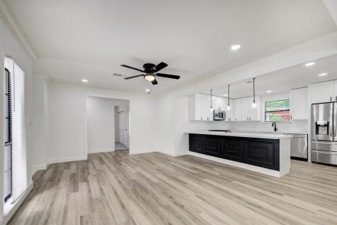 6323 Lodge Street Houston TX 77092