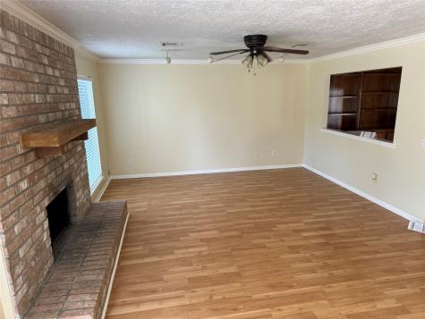 10746 Boardwalk Street Houston TX 77042