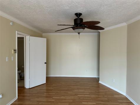 10746 Boardwalk Street Houston TX 77042