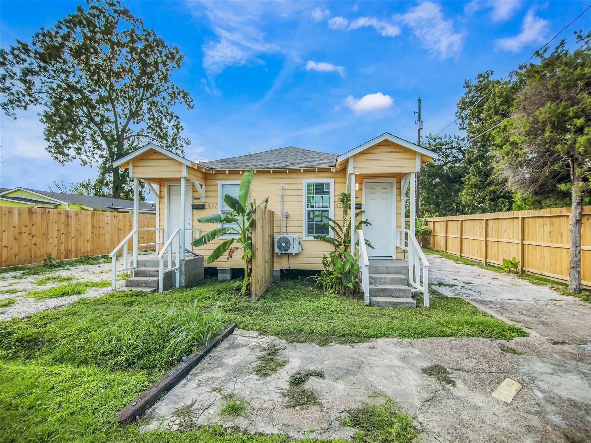4319 Chapman Street Houston TX 77009