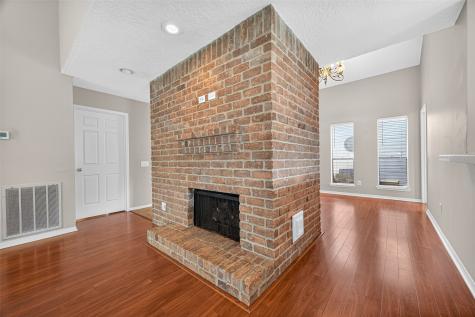 6107 Howland Court Houston TX 77084