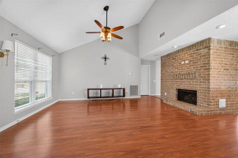 6107 Howland Court Houston TX 77084
