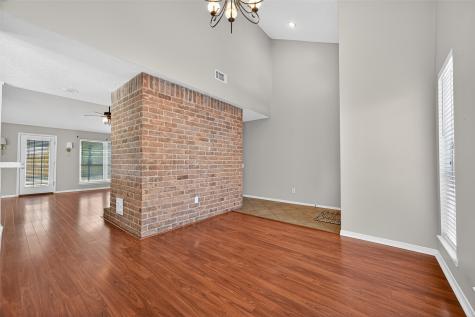 6107 Howland Court Houston TX 77084