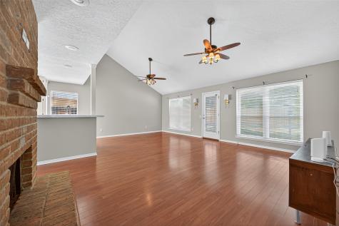6107 Howland Court Houston TX 77084