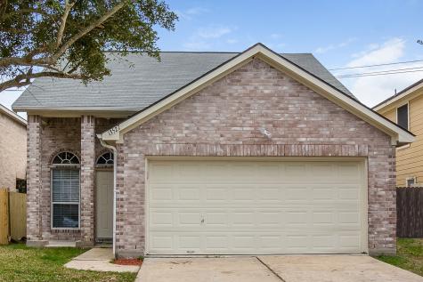 13527 Ambrose Street Houston TX 77045