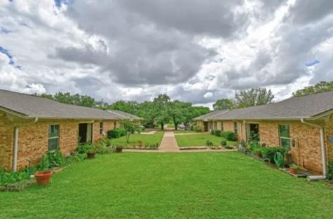 1600 S Palestine Street Athens TX 75751