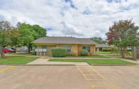 1600 S Palestine Street Athens TX 75751
