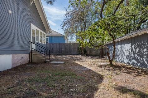 307 E Academy Street Brenham TX 77833