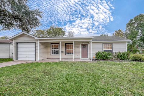 1825 W 15th Street Houston TX 77008