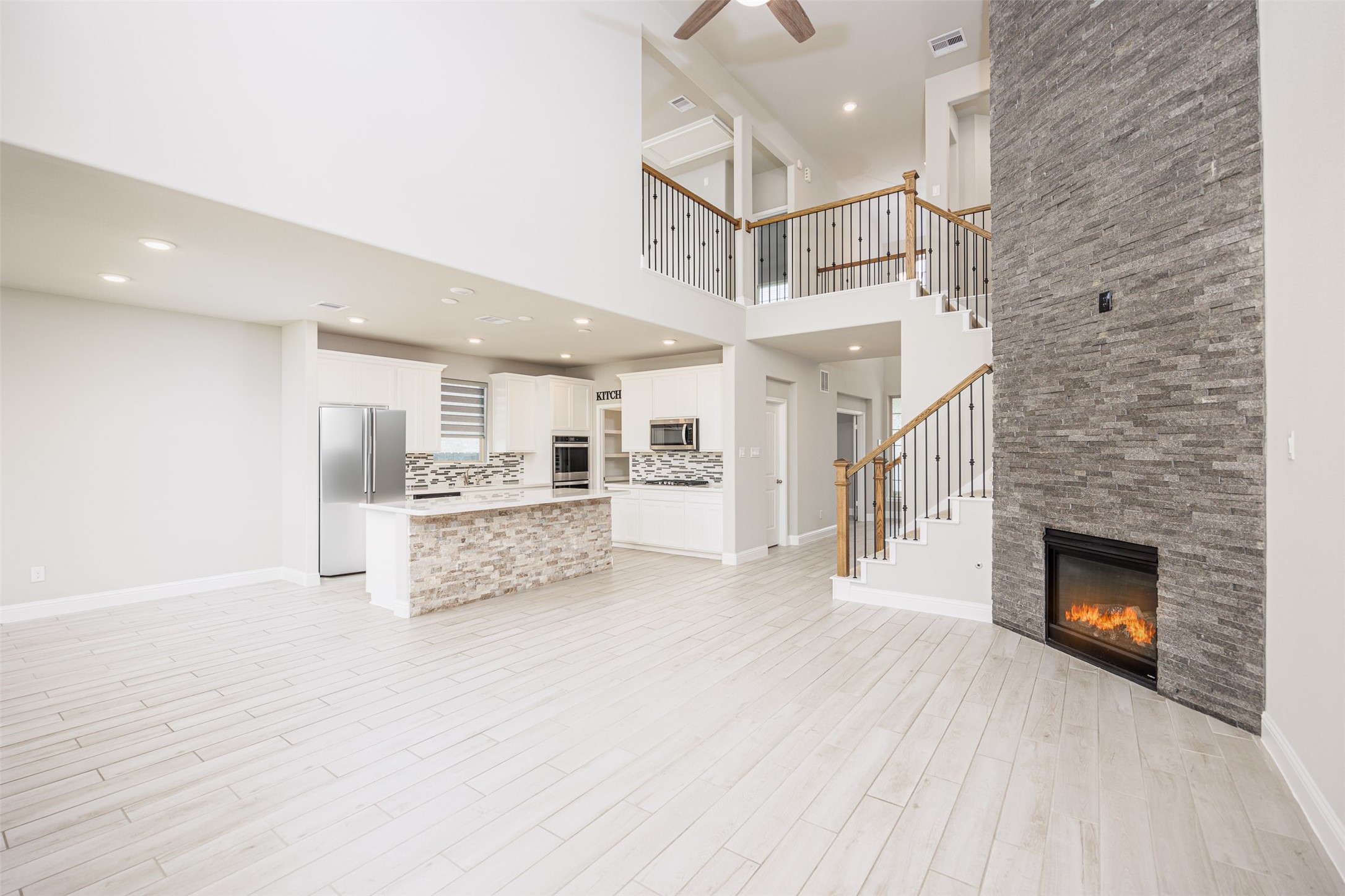 1942 Mustang Bluff Lane Katy TX 77494