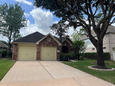 18051 Somerset Knolls Houston TX 77094