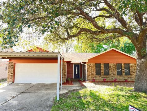 5112 Parsley Street Baytown TX 77521