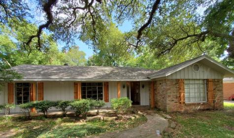304 Forrest Street Baytown TX 77520