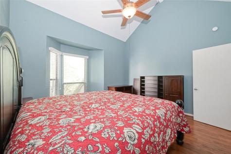 4144 Greystone Way 805 Sugar Land TX 77479