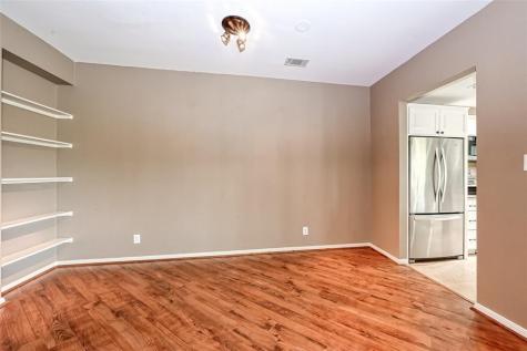 4144 Greystone Way 805 Sugar Land TX 77479