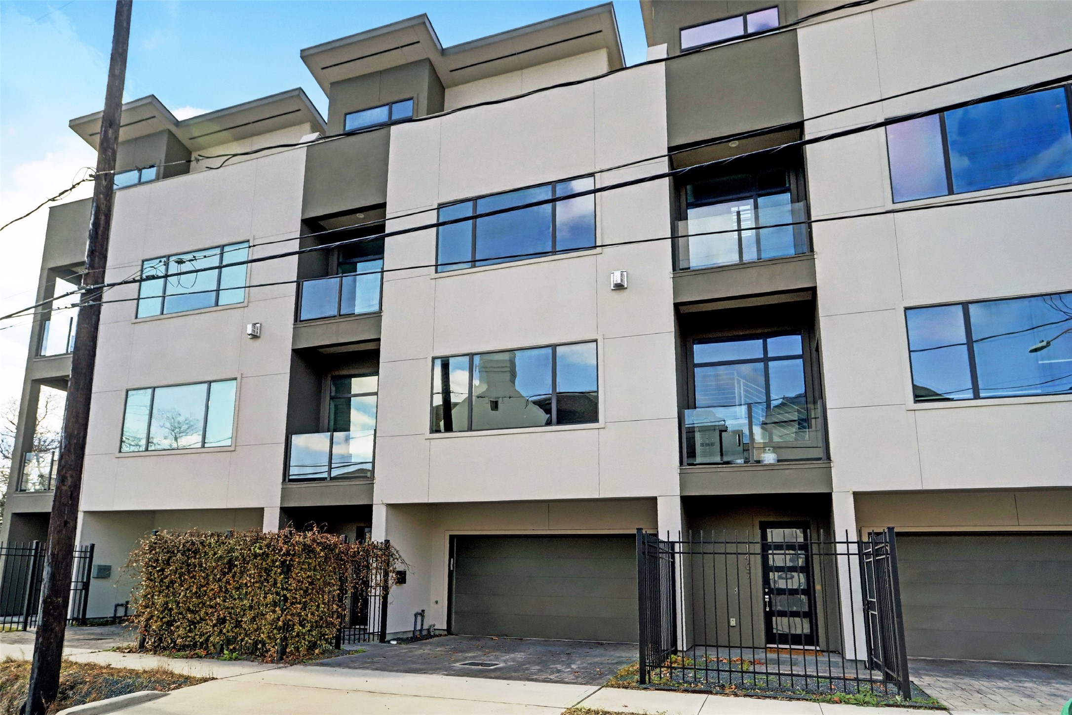 1405 Hickory Street Houston TX 77007