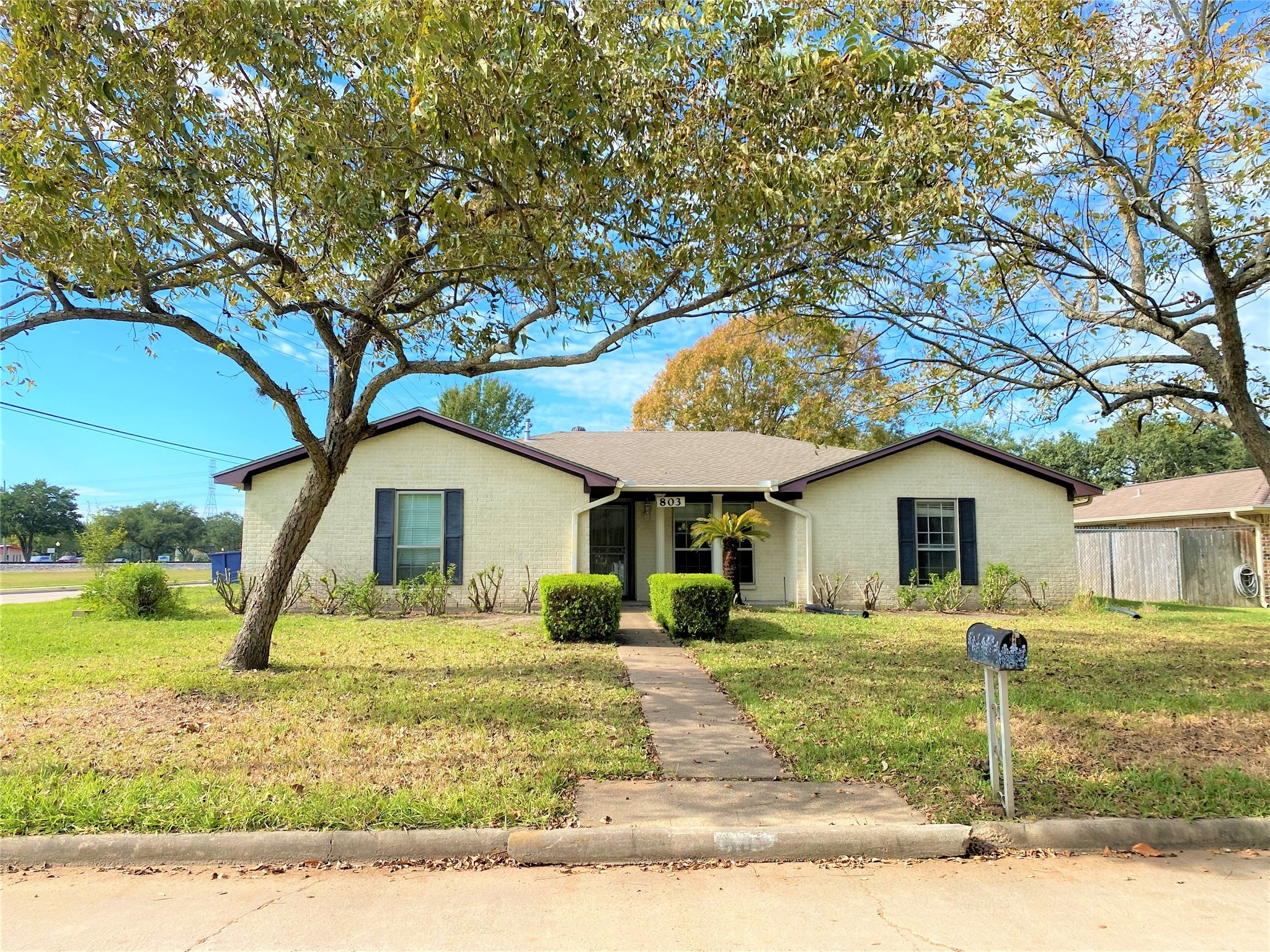 803 Dogwood Street Katy TX 77493