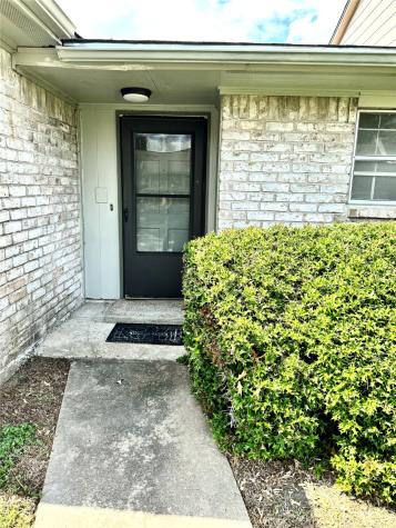 13086 Clarewood Drive Houston TX 77072
