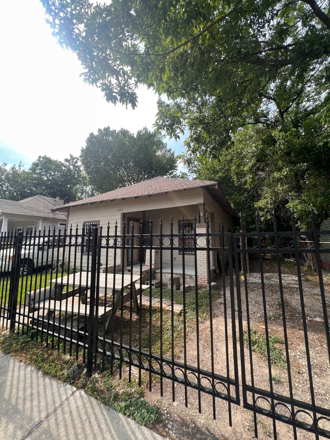 417 Marie Street Houston TX 77009