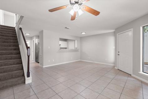 3016 La Estancia Lane Houston TX 77093
