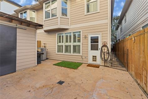1522 Birdsall Street Houston TX 77007