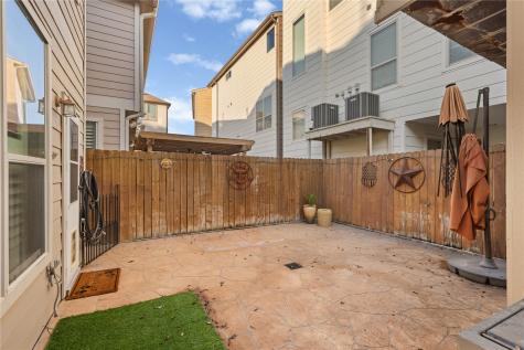 1522 Birdsall Street Houston TX 77007