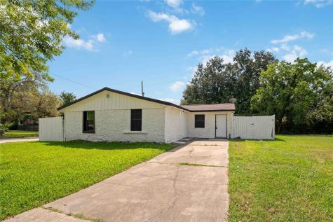 2101 W Gulf Street Baytown TX 77520