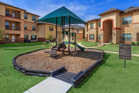 202 Aquero Boulevard Laredo TX 78045