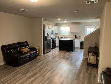 619 N Columbia Street Angleton TX 77515