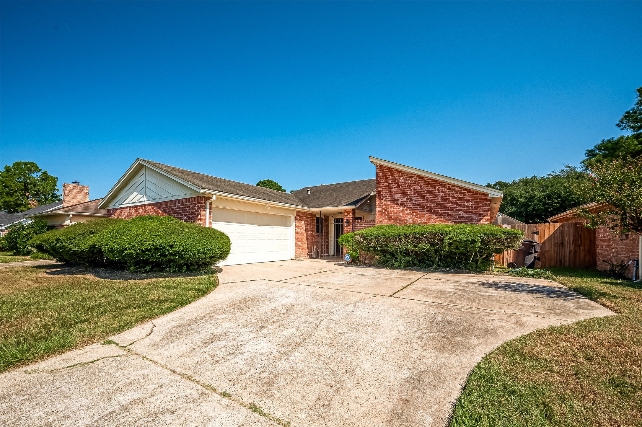 9006 Bold Forest Drive Houston TX 77088