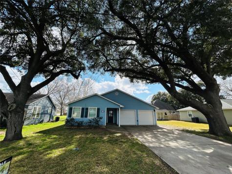 317 Jones Street Columbus TX 78934