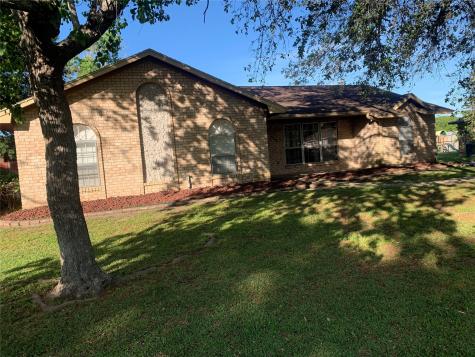 124 Edgewood Drive Van Vleck TX 77482