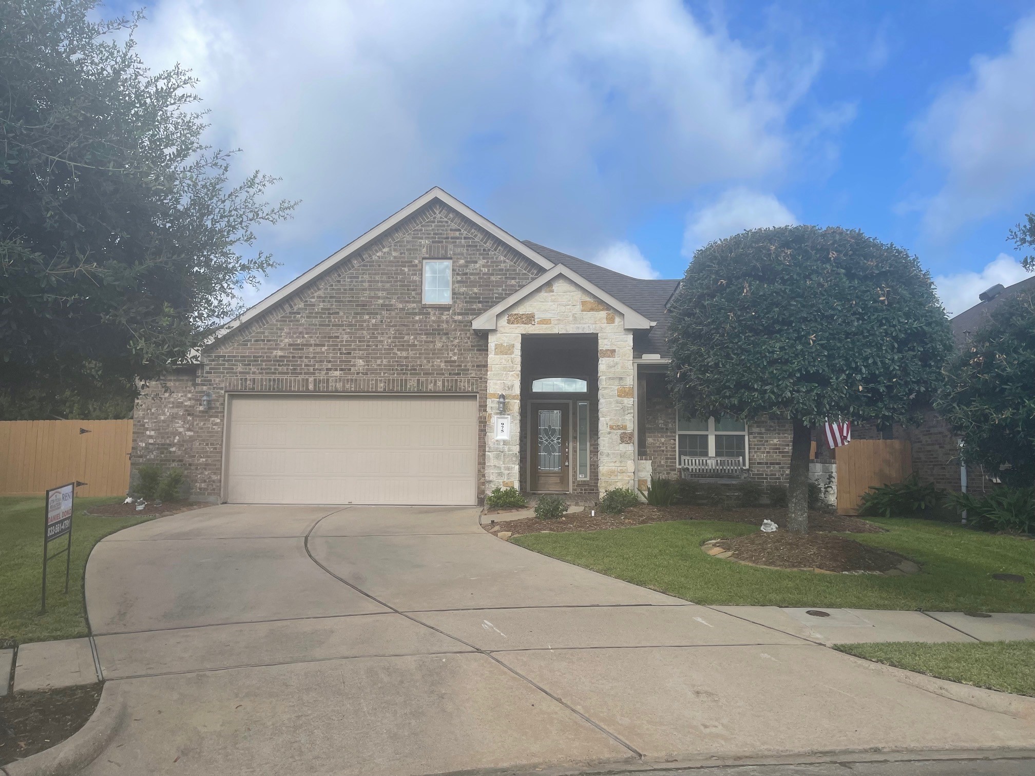 975 Ponte Serra Drive League City TX 77573