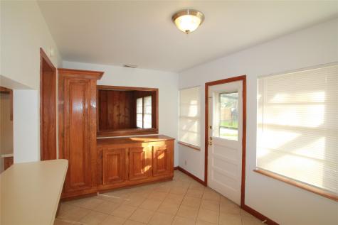421 20th Avenue N Texas City TX 77590