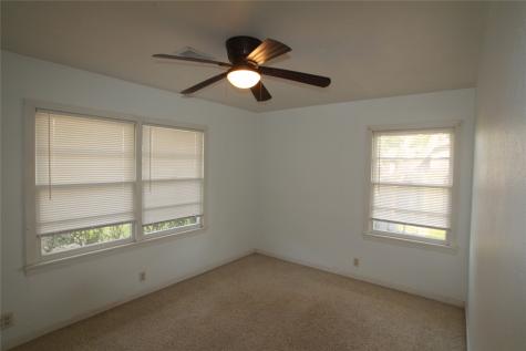 421 20th Avenue N Texas City TX 77590