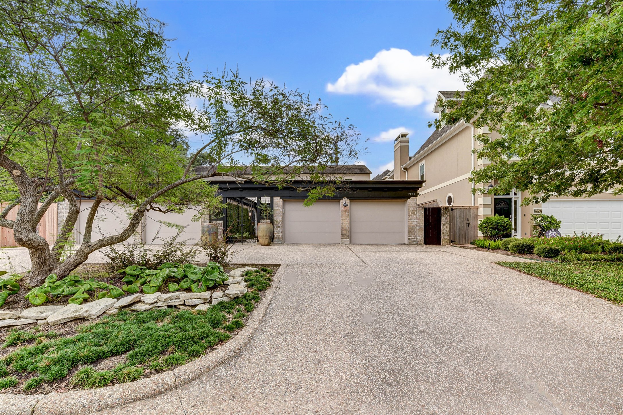 2209 Sheridan Street Houston TX 77030
