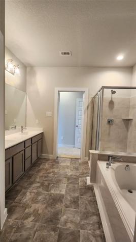 2315 Honey Heights Lane Fresno TX 77545