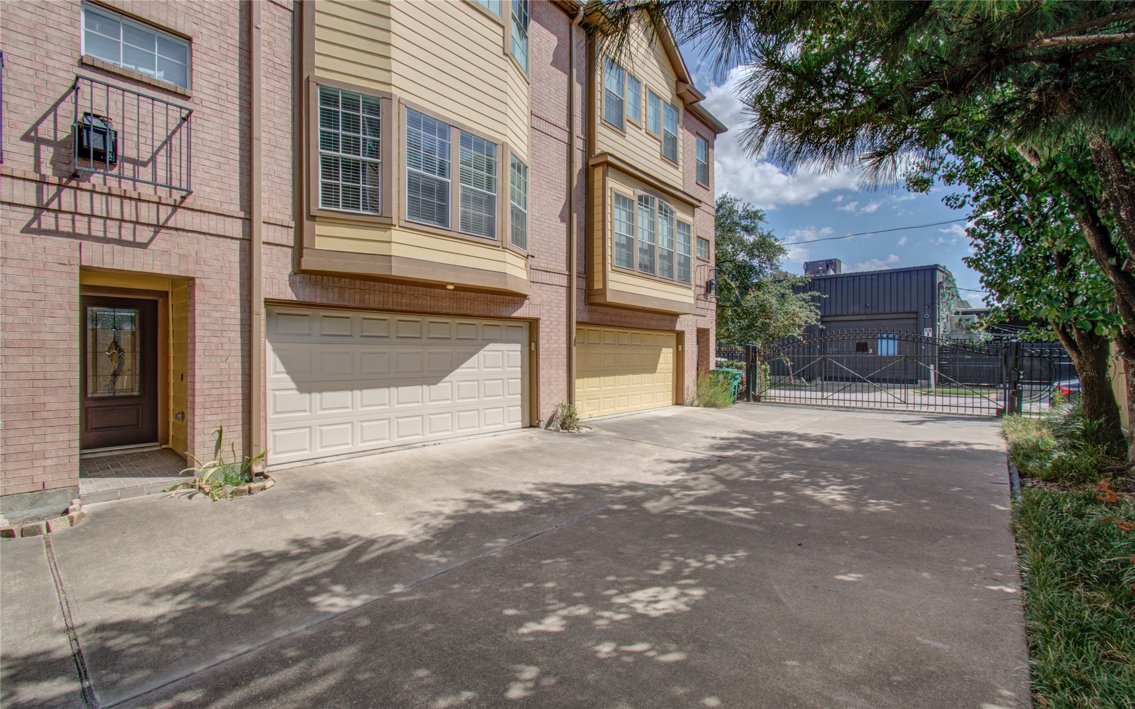 1331 Mcilhenny Street Houston TX 77004