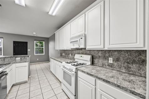 12427 Oriole Lake Way Houston TX 77089