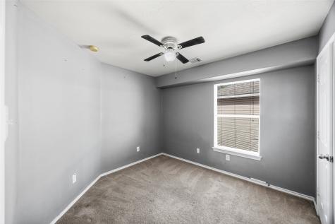 12427 Oriole Lake Way Houston TX 77089