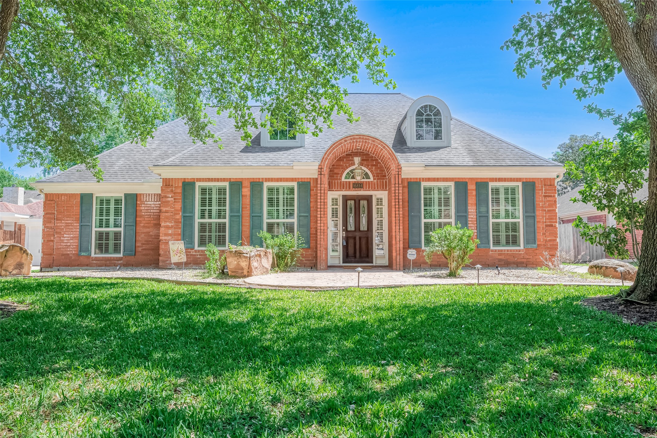 16414 Avenfield Road Tomball TX 77377
