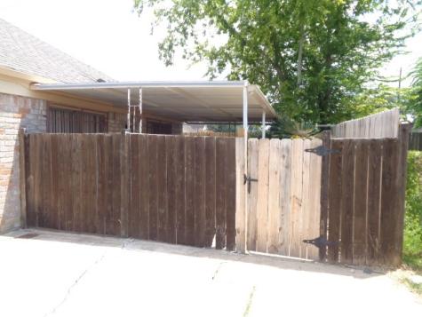 2502 Creekway Circle Missouri City TX 77459