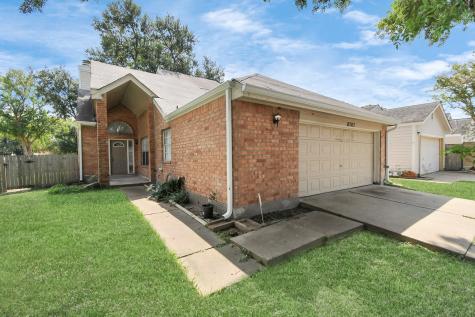 8707 Kalewood Drive Houston TX 77099