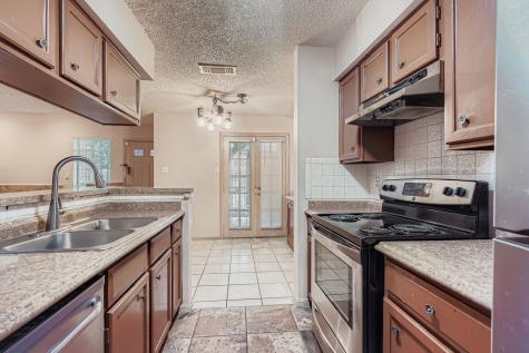 3100 Jeanetta Street 602 Houston TX 77063