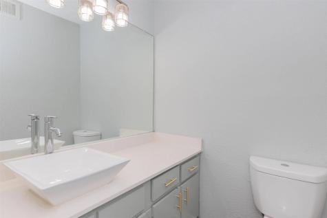 3001 Hillcroft Street G1004 Houston TX 77057